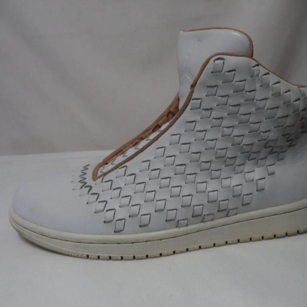 Nike Jordan Shine 500 Worldwide 689480 105 White Vachetta Sneakers Men Size Sz 8